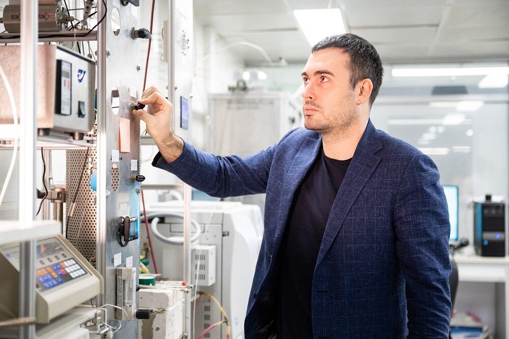 К.х.н. Александр Кустов, старший научный сотрудник лаборатории нанохимии и экологии НИТУ МИСИС.